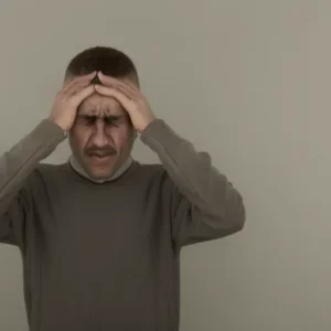 스트레스에 시달리는 남자