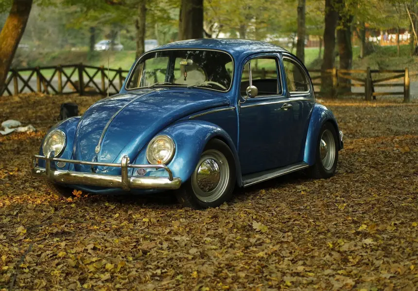 복고풍의 자동차